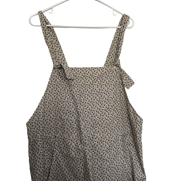 Farmhouse Frocks Overalls Floral Md Relaxed Tapered Bib Handmade Amish Romper - Picture 2 of 7